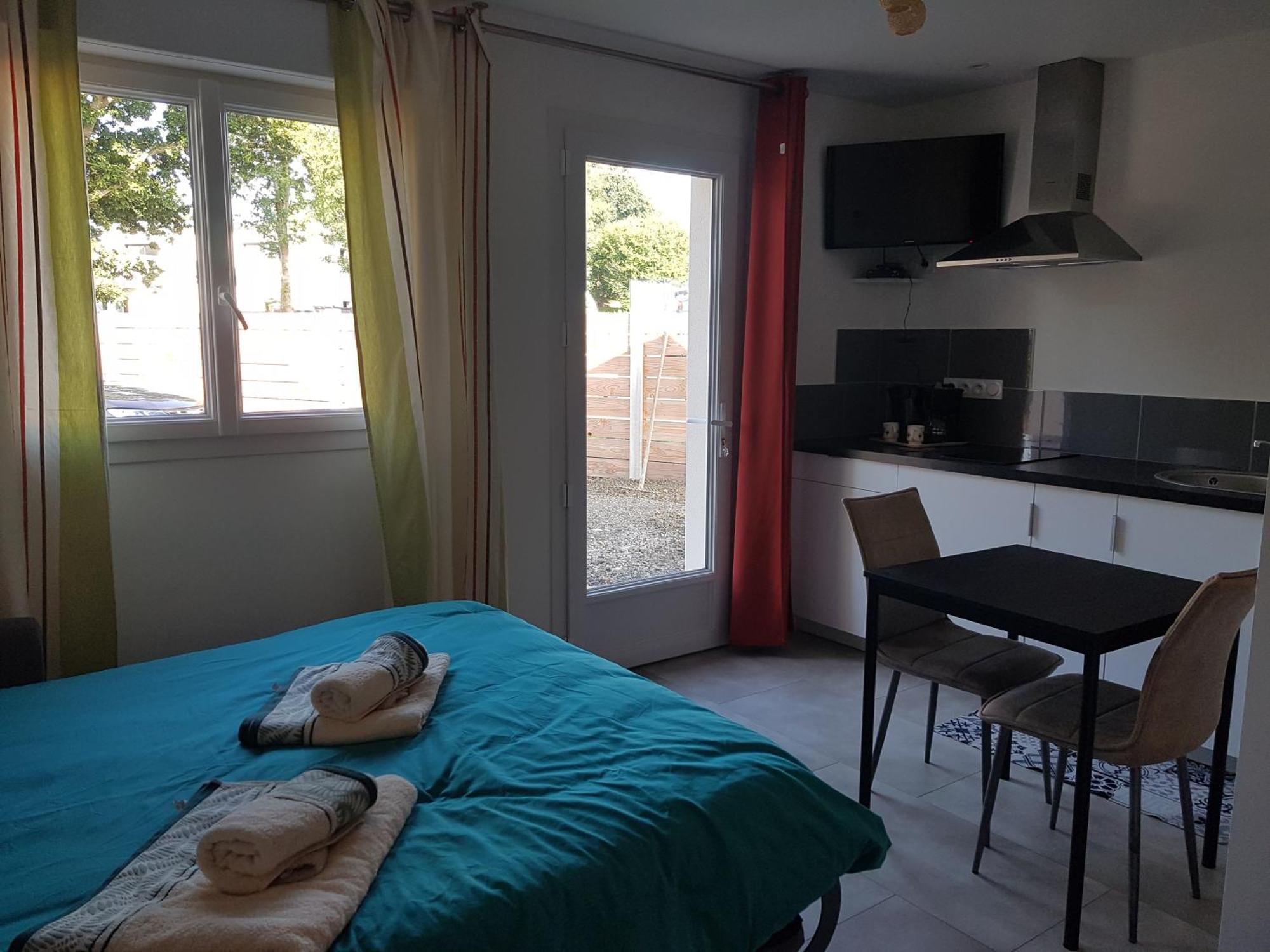La Chambre Du Chemin Плуа Экстерьер фото